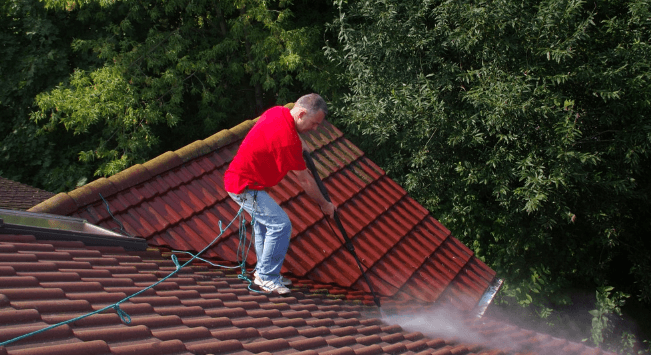 cleaning tile roof