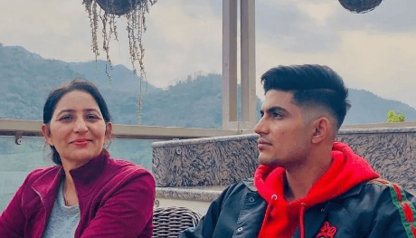 Shubman Gill Mother Age