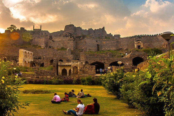 Top Hyderabad Travel Attractions Nobody Should Miss
